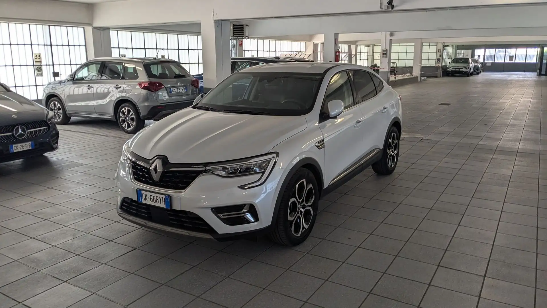 Renault Arkana Hybrid E-TECH 145 CV Intens Bianco - 1