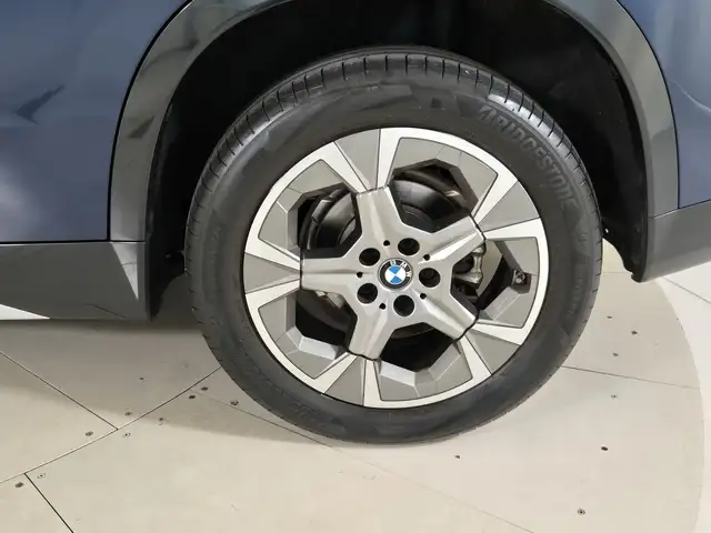 BMW X1 view 15
