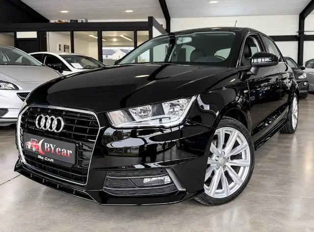 Audi A1 1.0 TFSI Sline