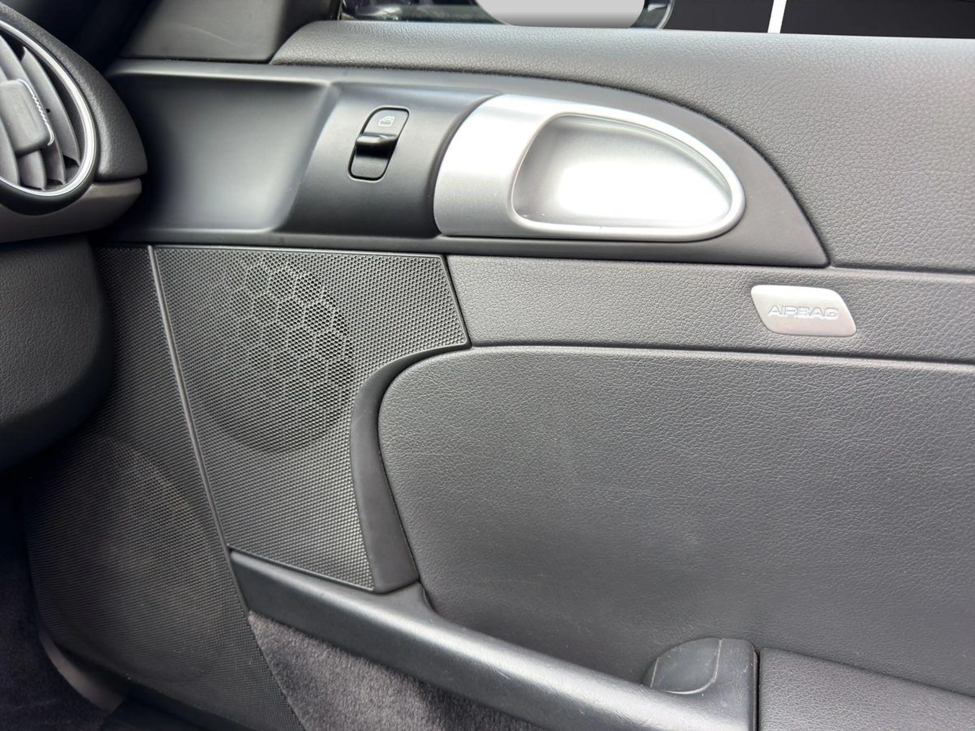Porsche Boxster 2.7 Bi-Xenon Sitzheizung Sound-Package + — photo 15