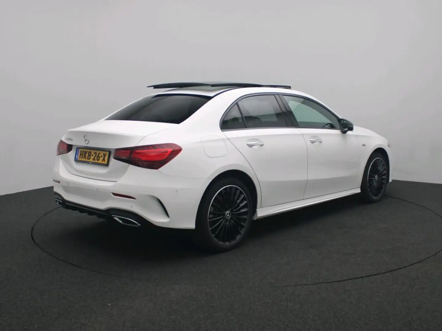 Mercedes-Benz A 250 e Business Solution AMG / Premium Plus/ Panoramada Blanco - 2