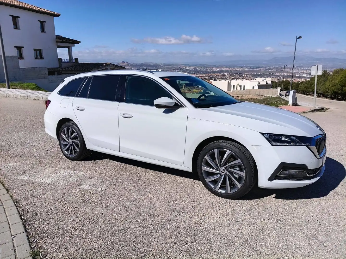Skoda Octavia Octavia Combi 1.4TSI PHEV Ambition DSG Ambition Blanco - 1