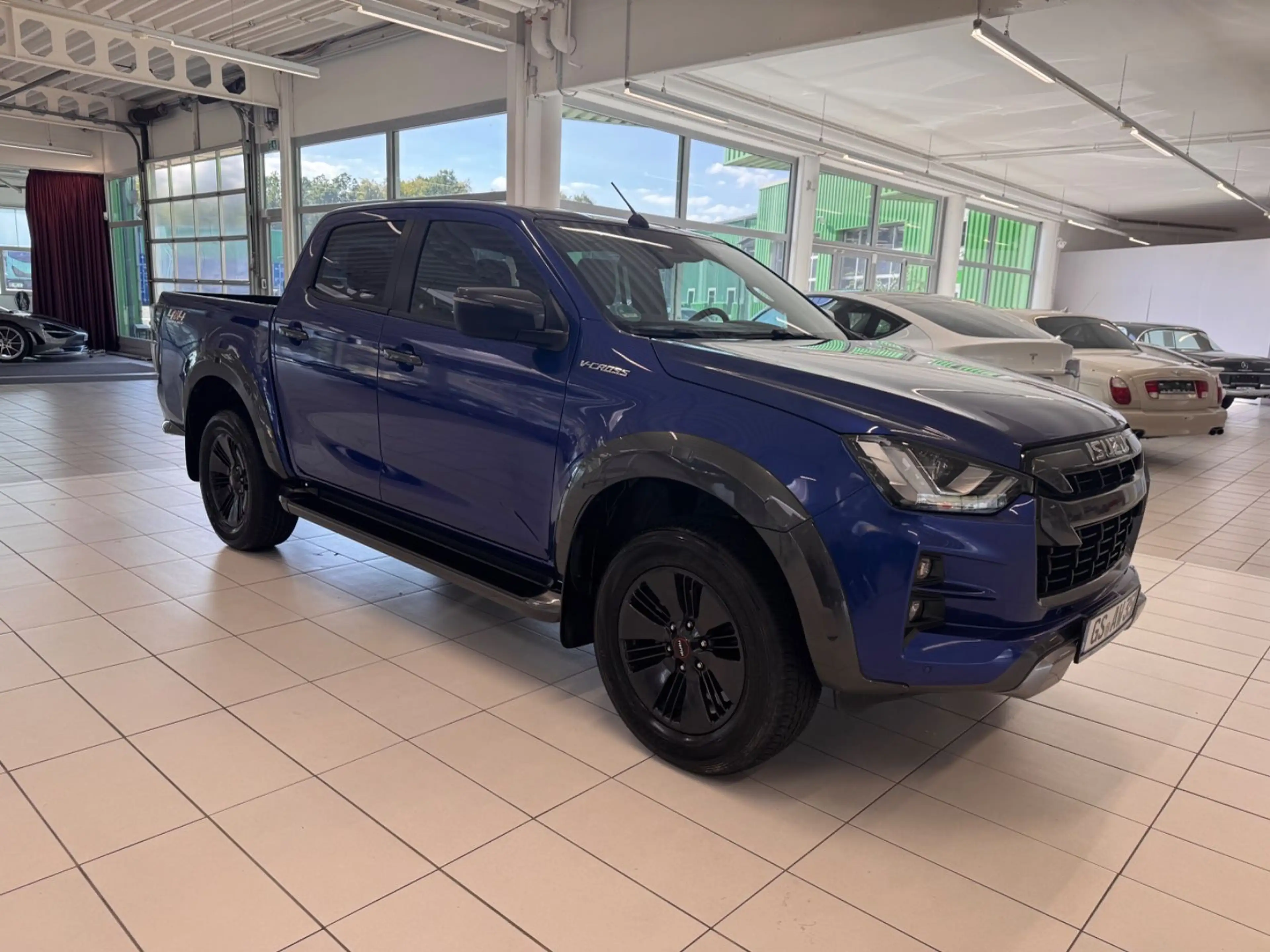 Isuzu D-Max Double Cab 4WD V-CROSS — photo 3