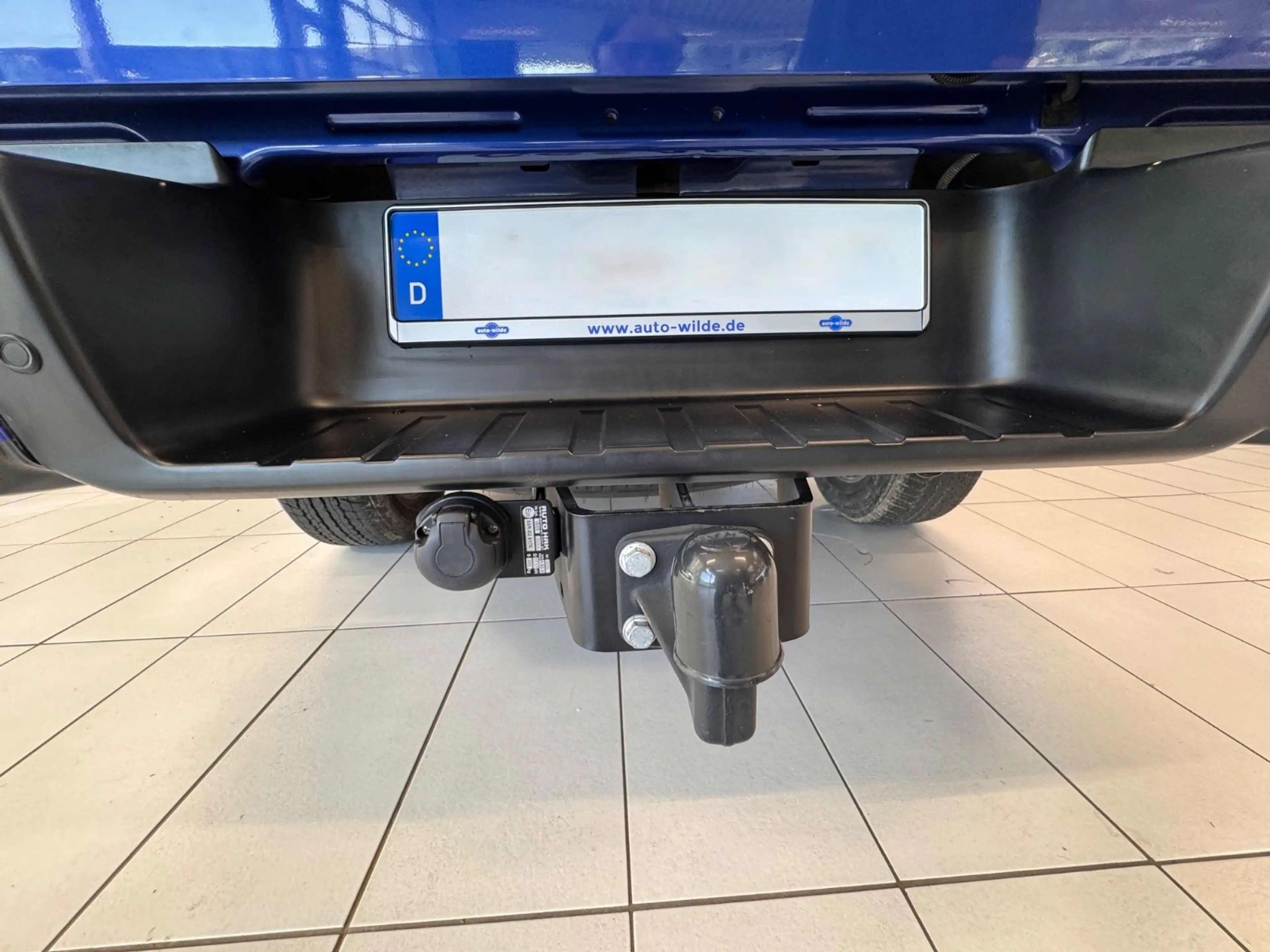 Isuzu D-Max Double Cab 4WD V-CROSS — photo 12