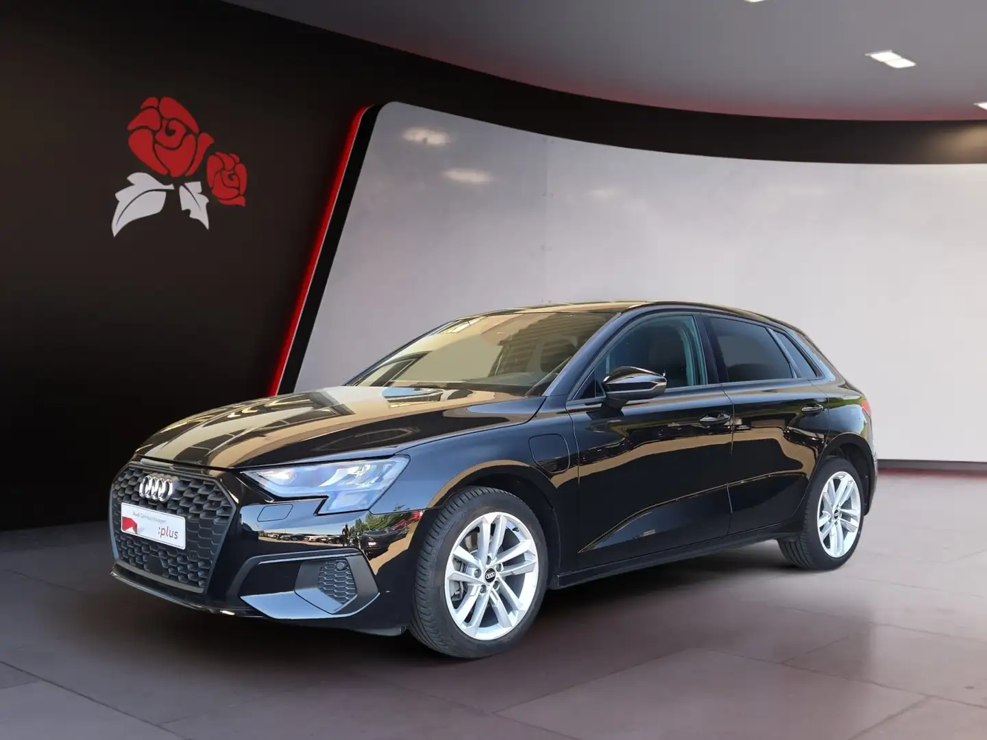 Audi A3 Sportback 40 1.4 TFSI e Navi GRA ASI Zwart - 2
