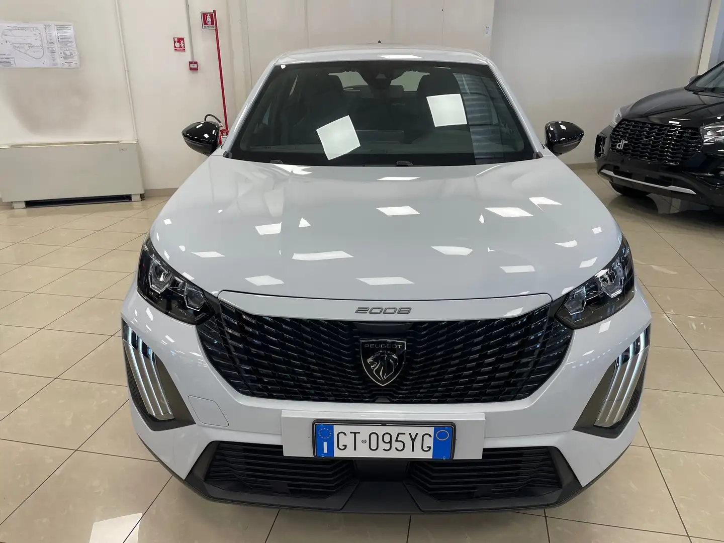 Peugeot 2008 2008 1.2 puretech Active s Bianco - 2