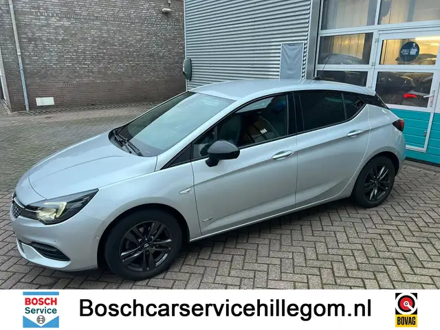 Opel Astra 1.2 Turbo 110pk Design &Tech