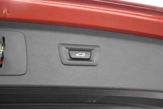 BMW 2 Series view 10