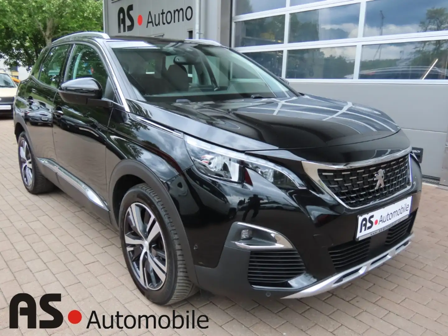 Peugeot 3008 Allure 1.2 PureTech 2.Hd*Navi*SHZ*LED*Gar. Schwarz - 1