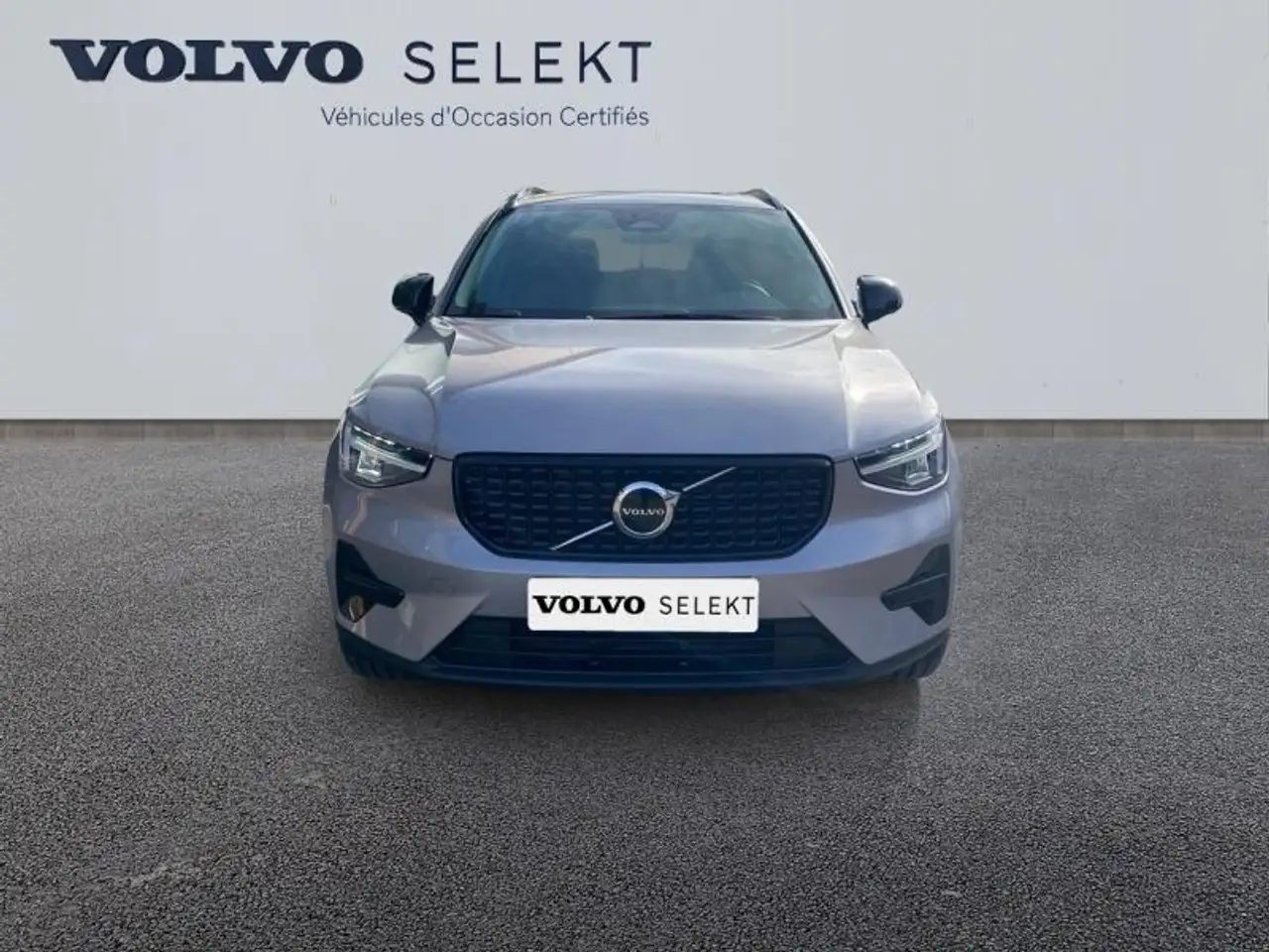 Volvo XC40 2026