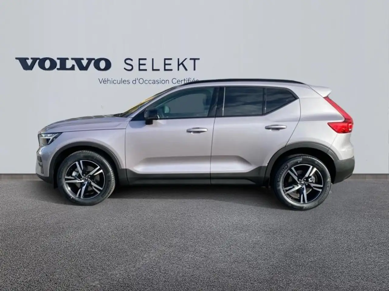 Volvo XC40 2026