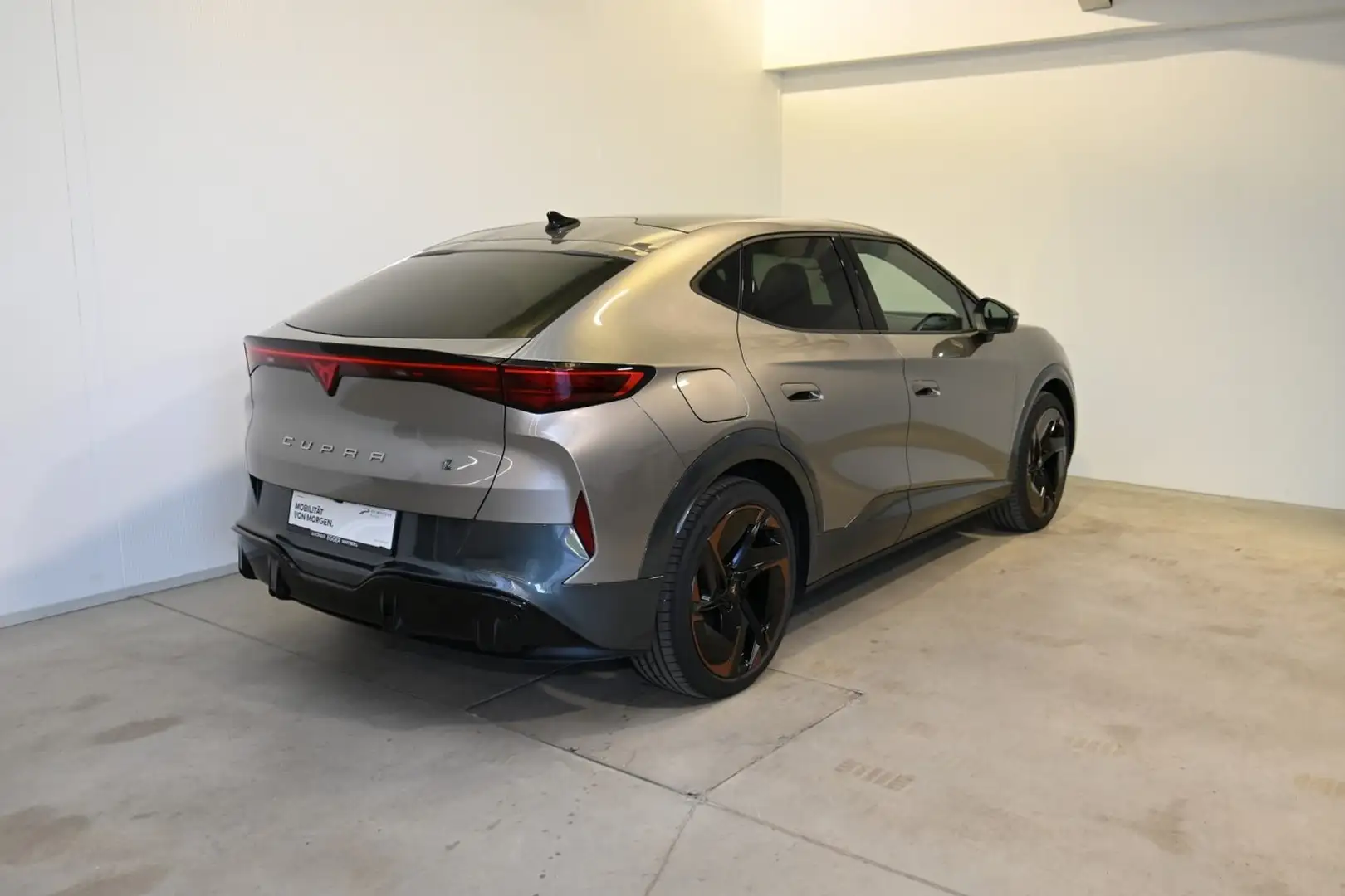 CUPRA Tavascan VZ Adrenaline 4Drive250kW/340PS - 2