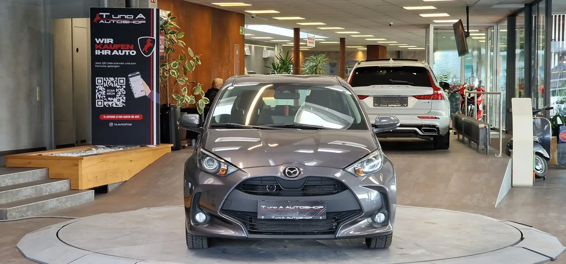 Mazda 2 Hybrid Pure Plus Aut. *Lenkradheizung*16Zoll* Grau - 2