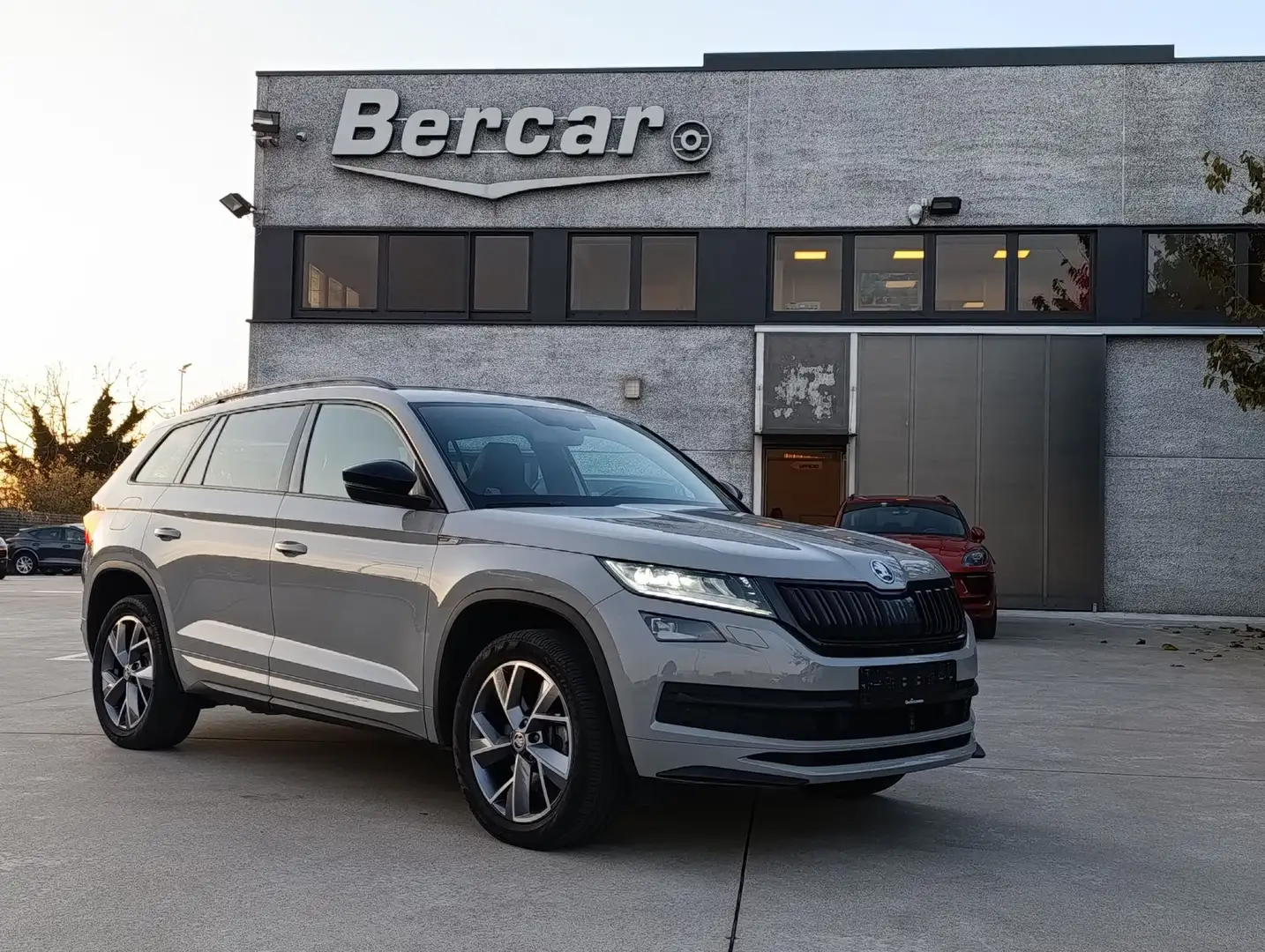 Skoda Kodiaq Kodiaq 2.0 TDI EVO SCR 200 CV 4x4 DSG SportLine Grigio - 1