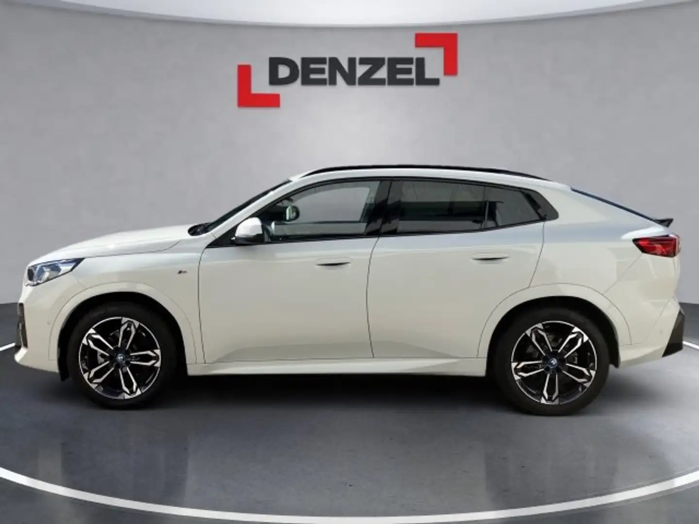 BMW iX2 eDrive 20 U10 Weiß - 2