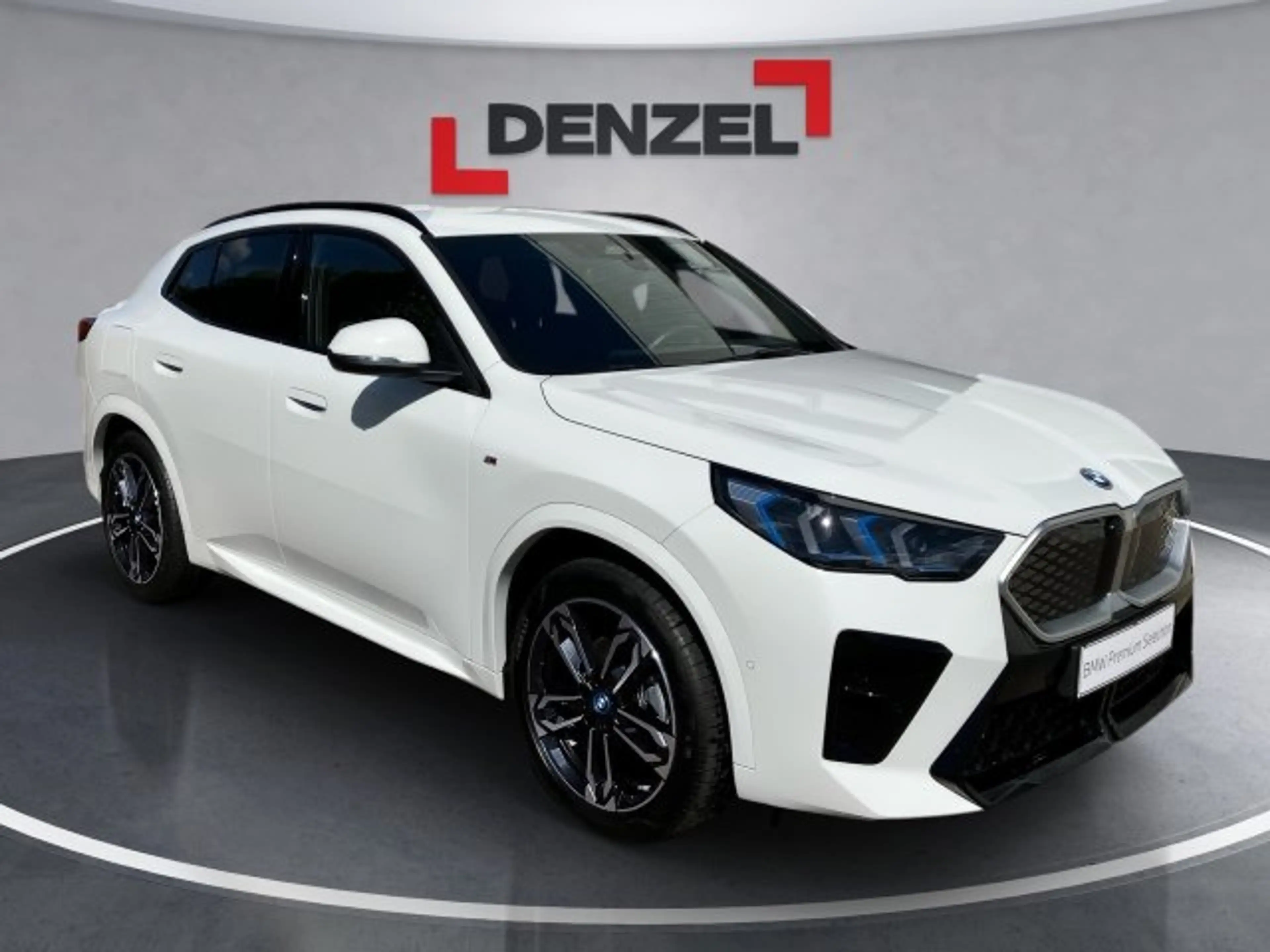 BMW iX2 eDrive 20 U10 — photo 6