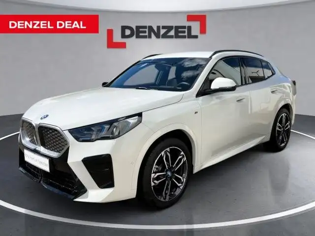 BMW iX2 eDrive 20 U10