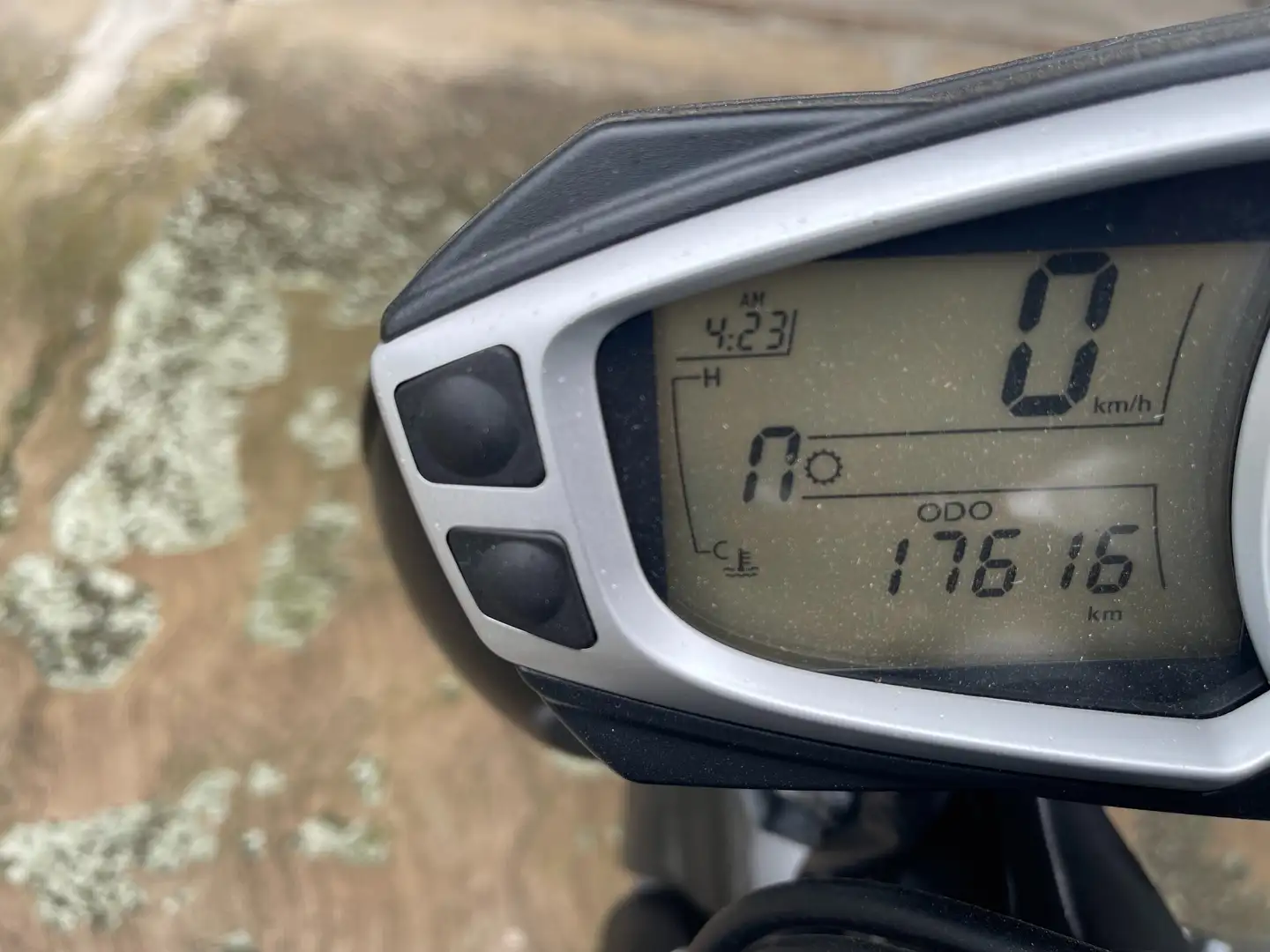 Triumph Street Triple R Alb - 2