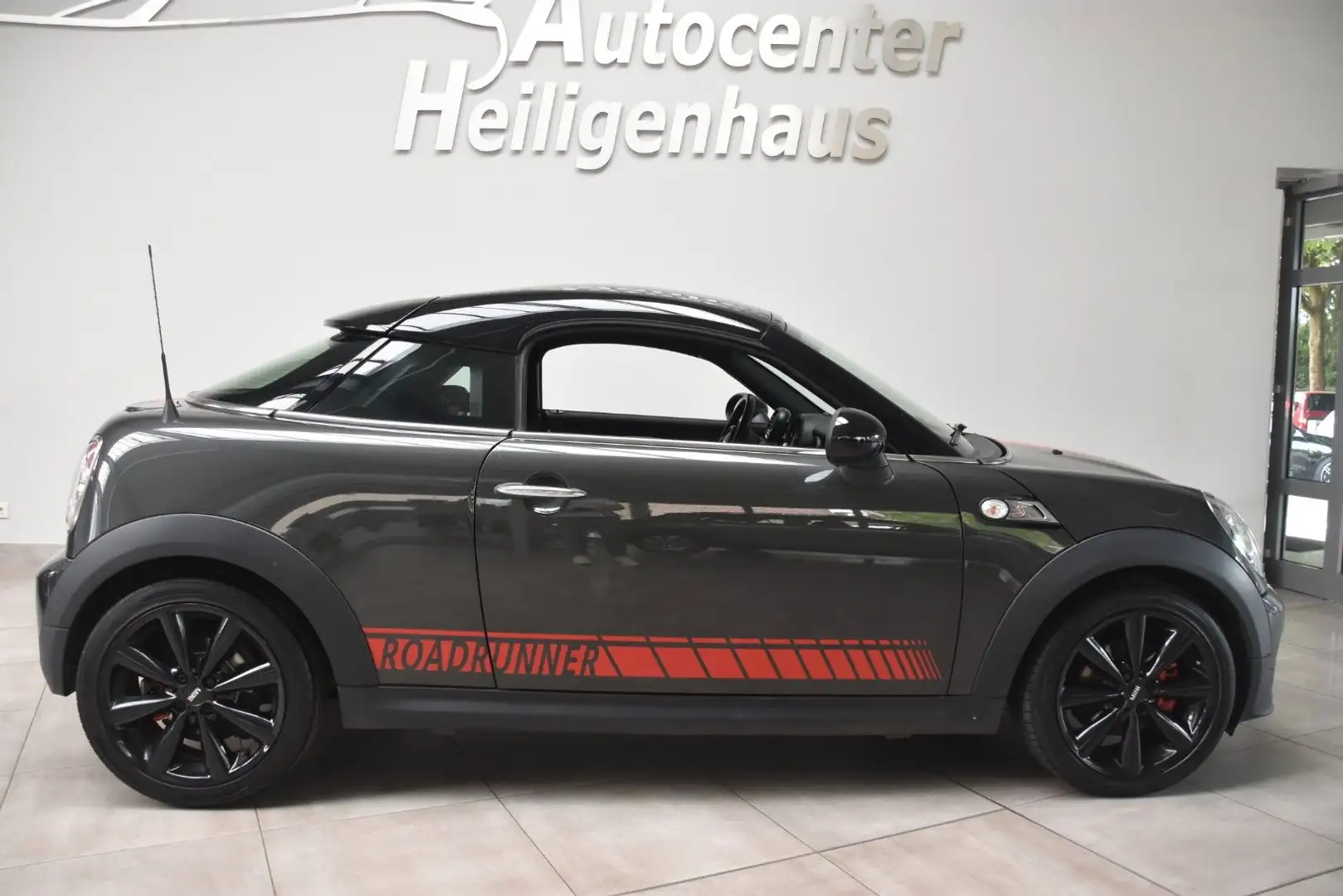 MINI Cooper SD Coupe Cooper SD Coupe Automatik Navi BiXenon Tempo PDC Grau - 2