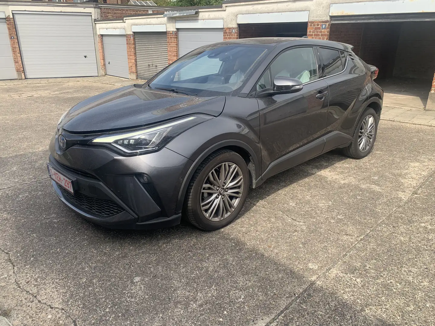 Toyota C-HR Hybrid 1.8i VVT-i C-Hic E-CVT - 1
