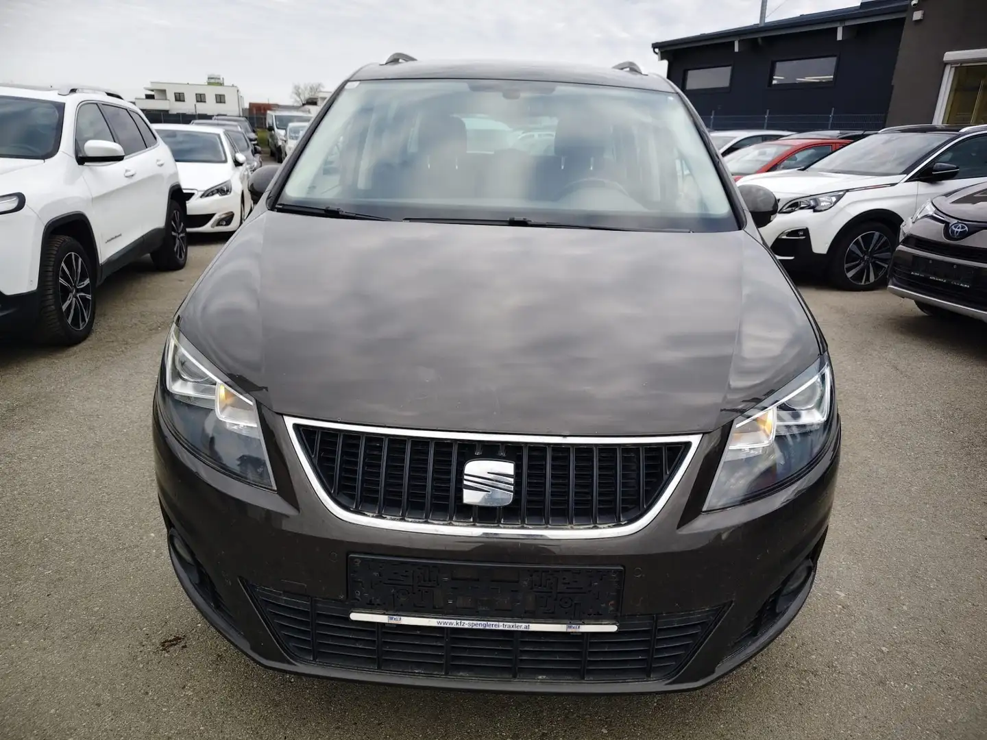 SEAT Alhambra 4Kids Braun - 2
