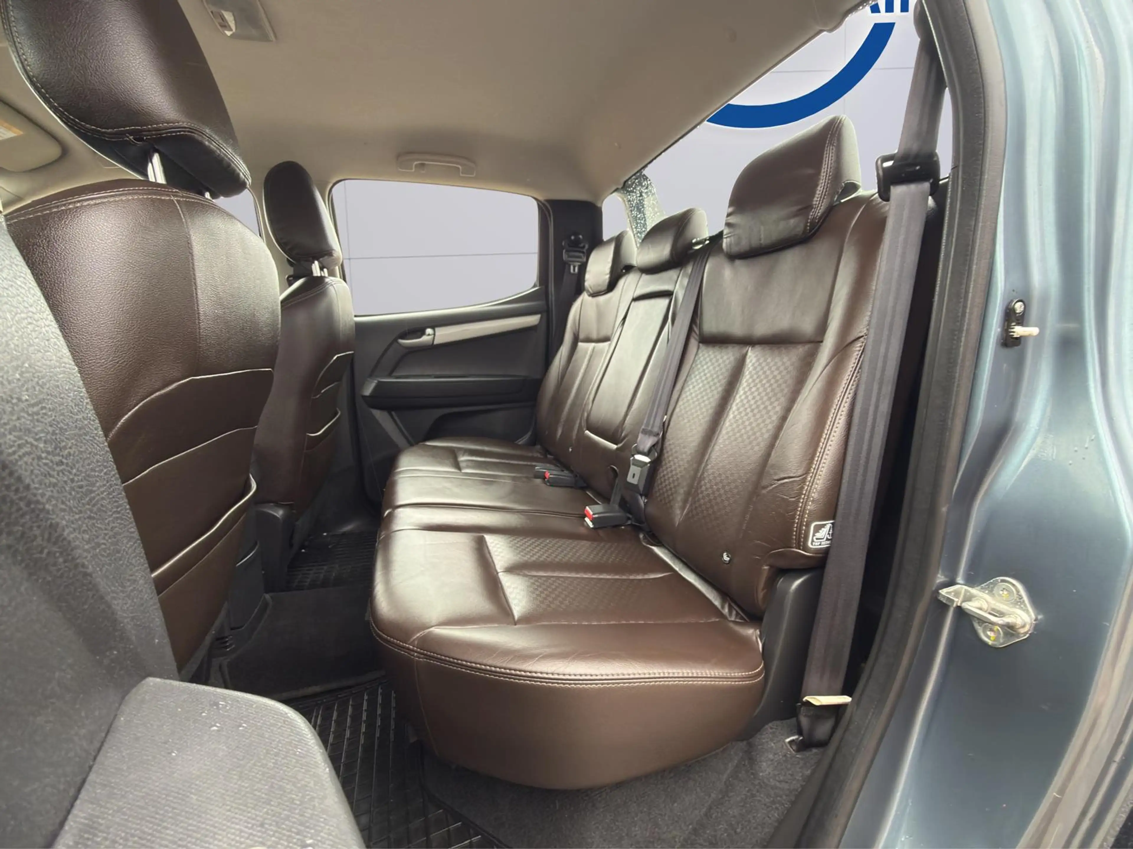 Isuzu D-Max Double Cab 4WD LEDER/KAMERA/SCHECKHEFT/ — photo 15