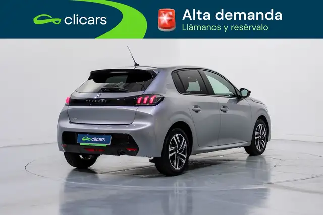 Peugeot 208 view 5