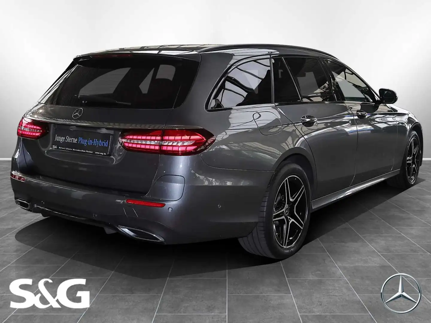 Mercedes-Benz E 300 de T AMG DISTRONIC+BURMESTER+KEYLESS+360° Grau - 2