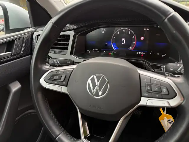Volkswagen Taigo view 20