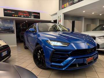 Urus 4.0 full full tetto apribile iva esposta