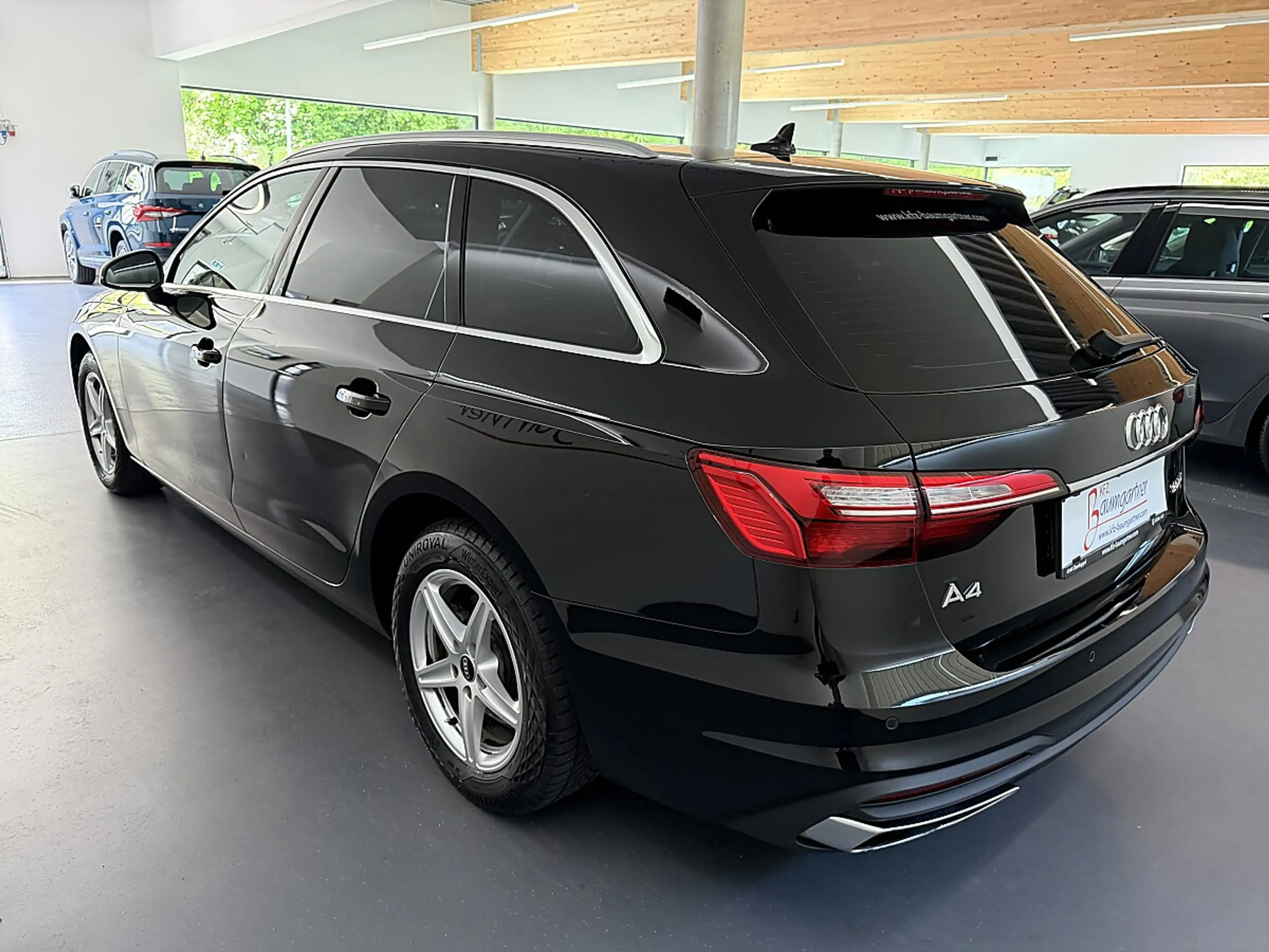 Audi A4 Avant 30TDI S-tronic *LED*NAVI*ACC*Getönte Sche... — photo 5
