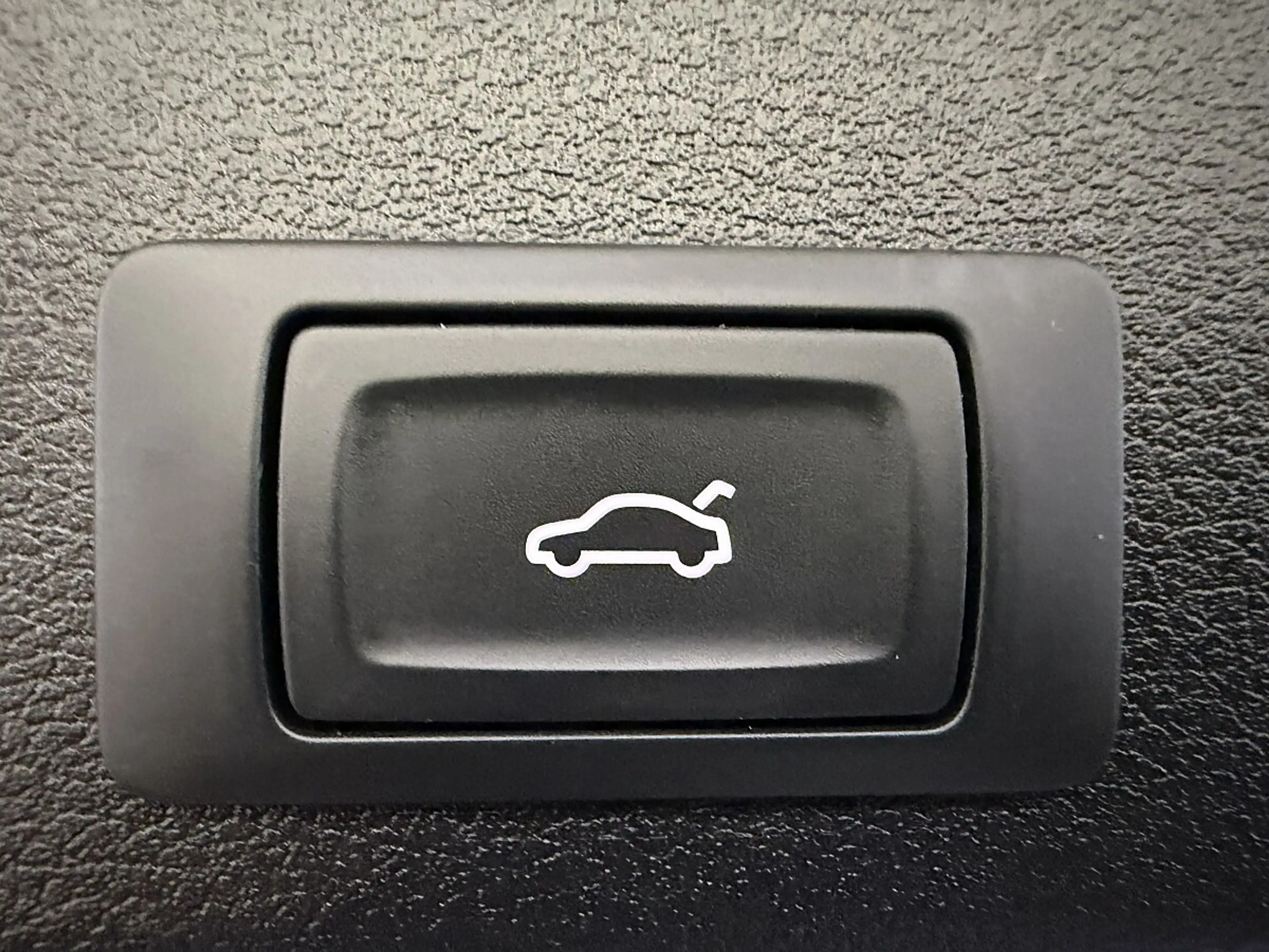 Audi A4 Avant 30TDI S-tronic *LED*NAVI*ACC*Getönte Sche... — photo 15
