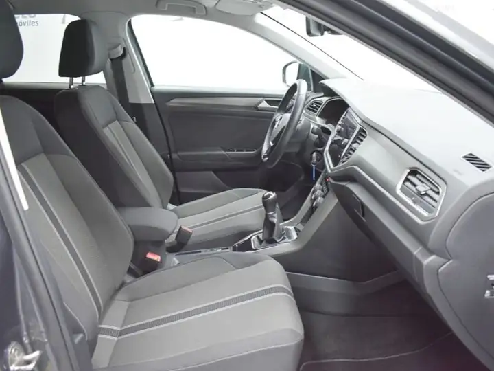 Volkswagen T-Roc Advance 2.0 TDI (2021) 2021, foto 39