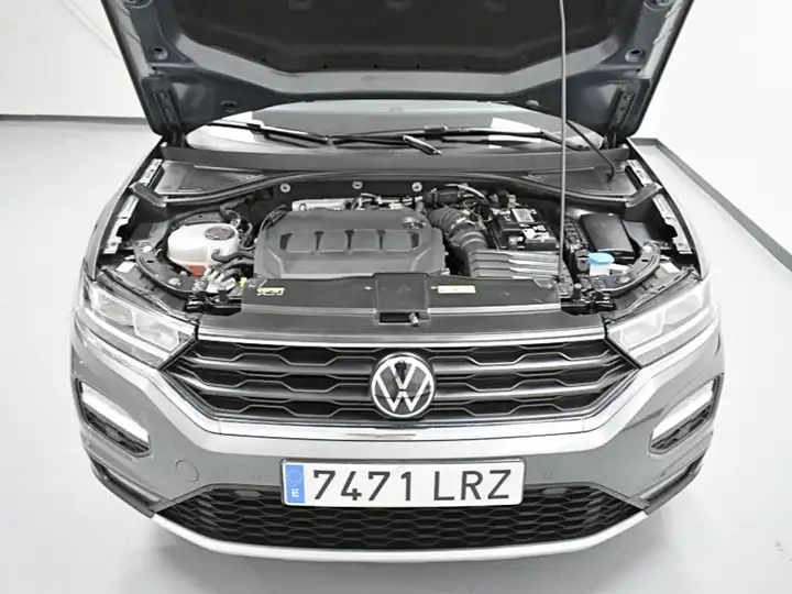 Volkswagen T-Roc Advance 2.0 TDI (2021) 2021, foto 40