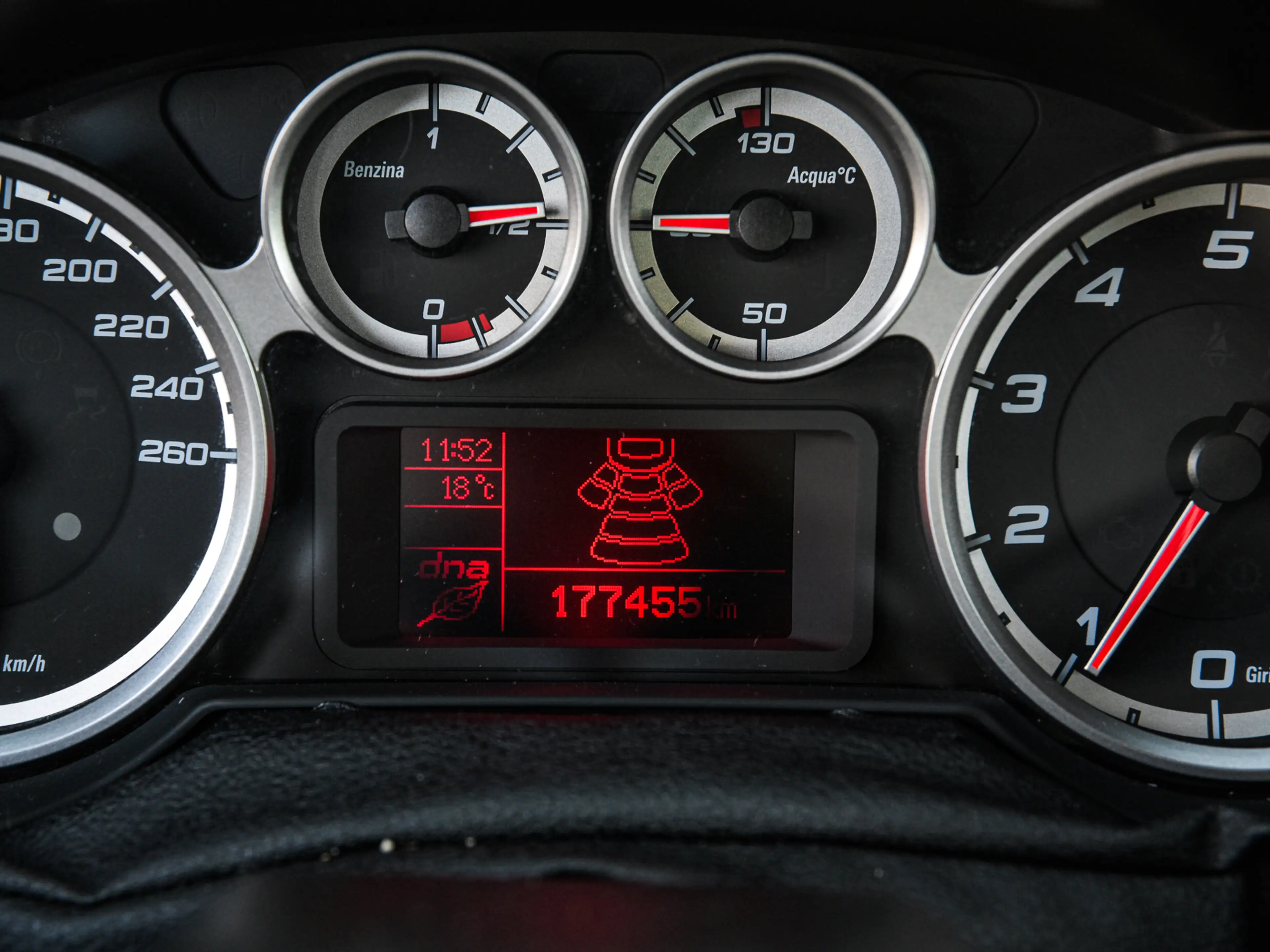 Alfa Romeo MiTo 0.9 TwinAir ECO Super — photo 10