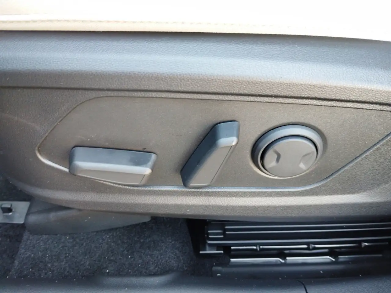 Hyundai TUCSON FL 1.6 T-GDI Plug-in-Hybrid Prime AT 4WD 24