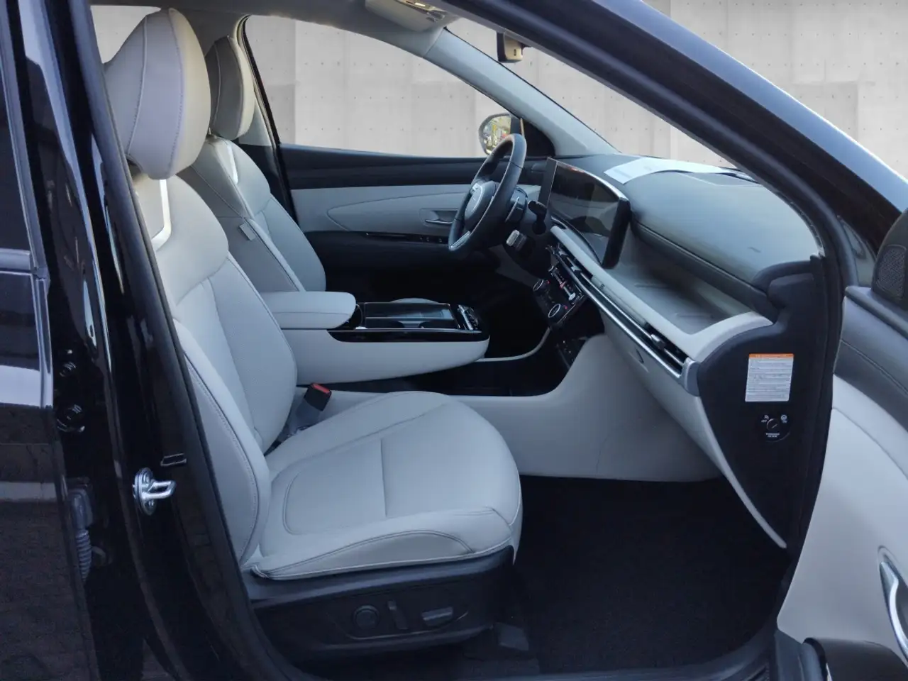 Hyundai TUCSON FL 1.6 T-GDI Plug-in-Hybrid Prime AT 4WD 21