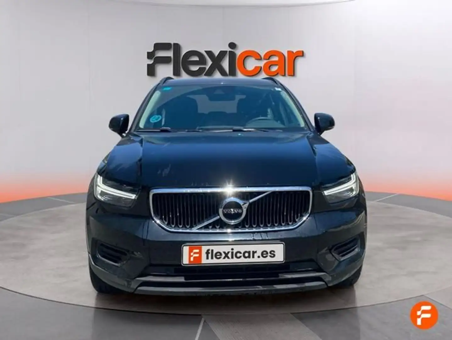 Volvo XC40 T2 Inscription Negro - 2