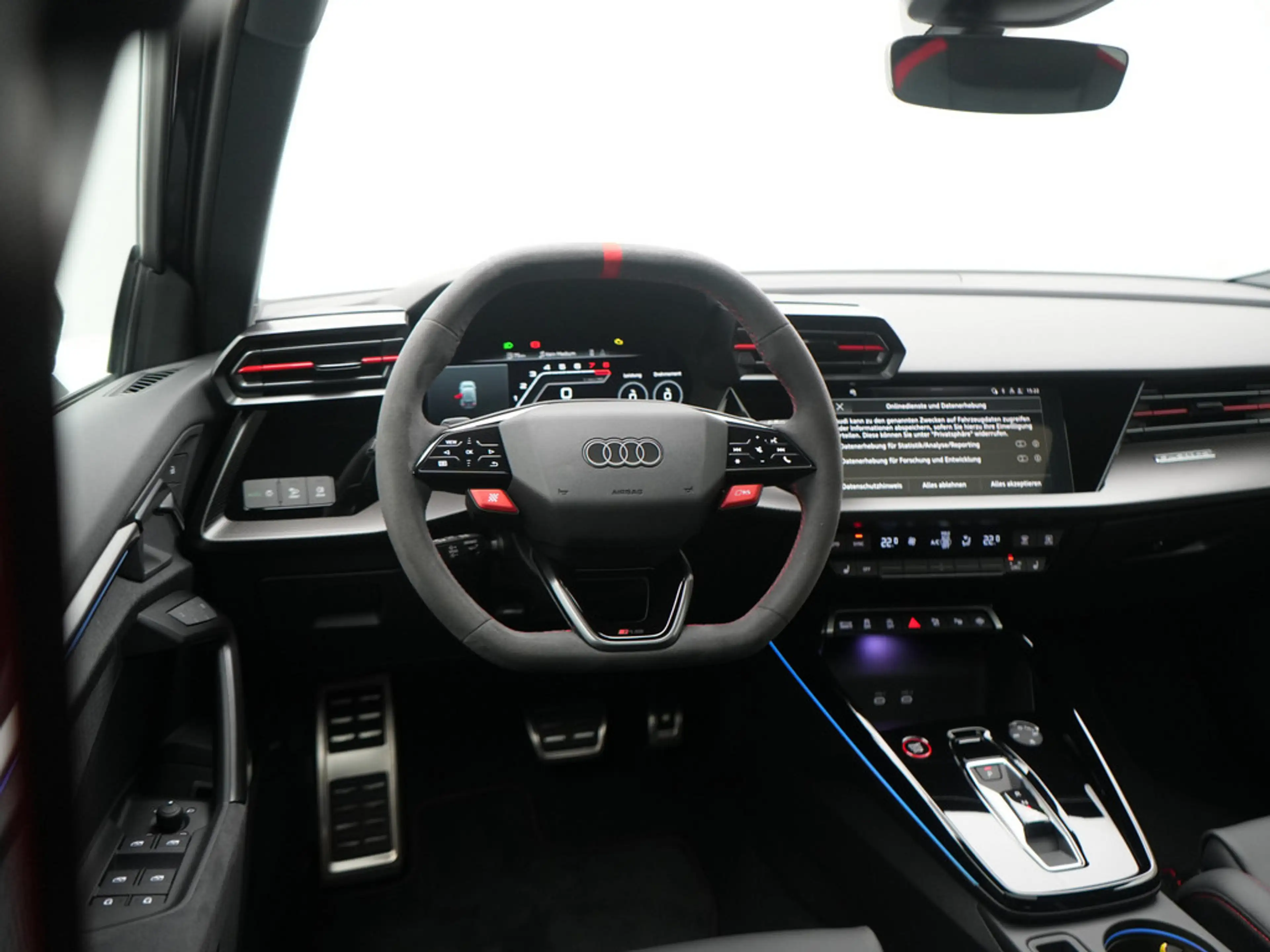 Audi RS3 MATRIX LEDER-WABE CARBONSPOILER NAVI VIRT PD — photo 11