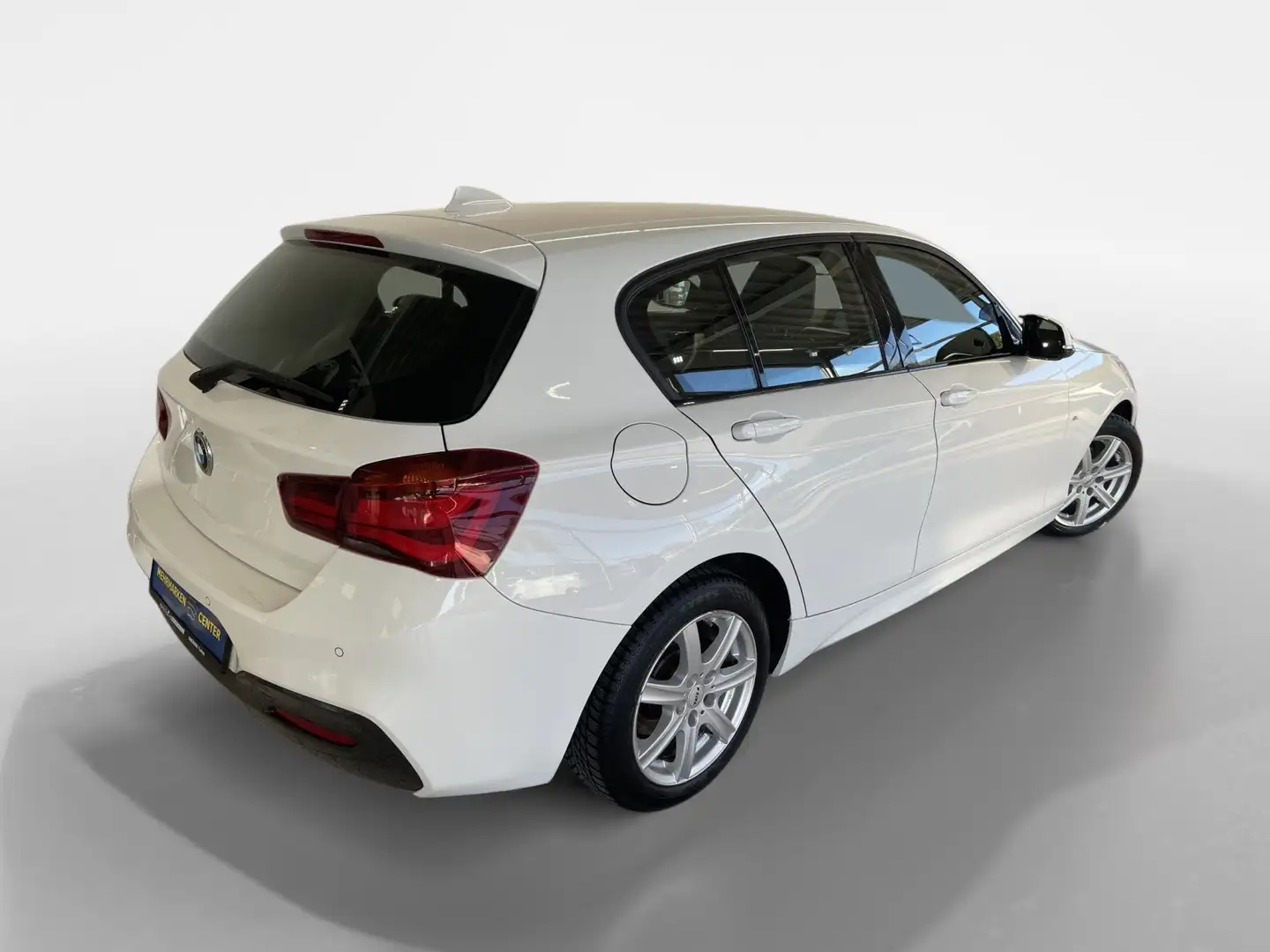 BMW 118 i Edition M Sport Shadow 8-fach bereift Weiß - 2