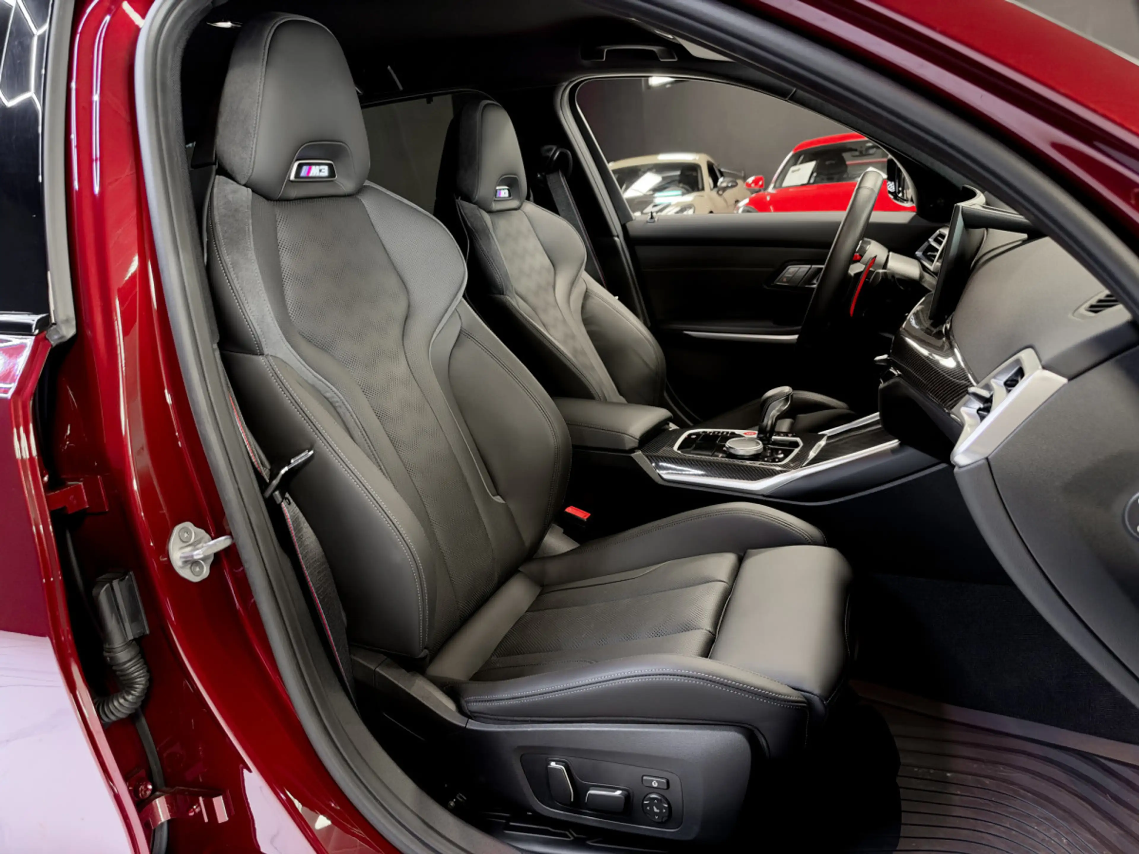 BMW M3 COMPETITION LCI TOURING XDRIVE — photo 12