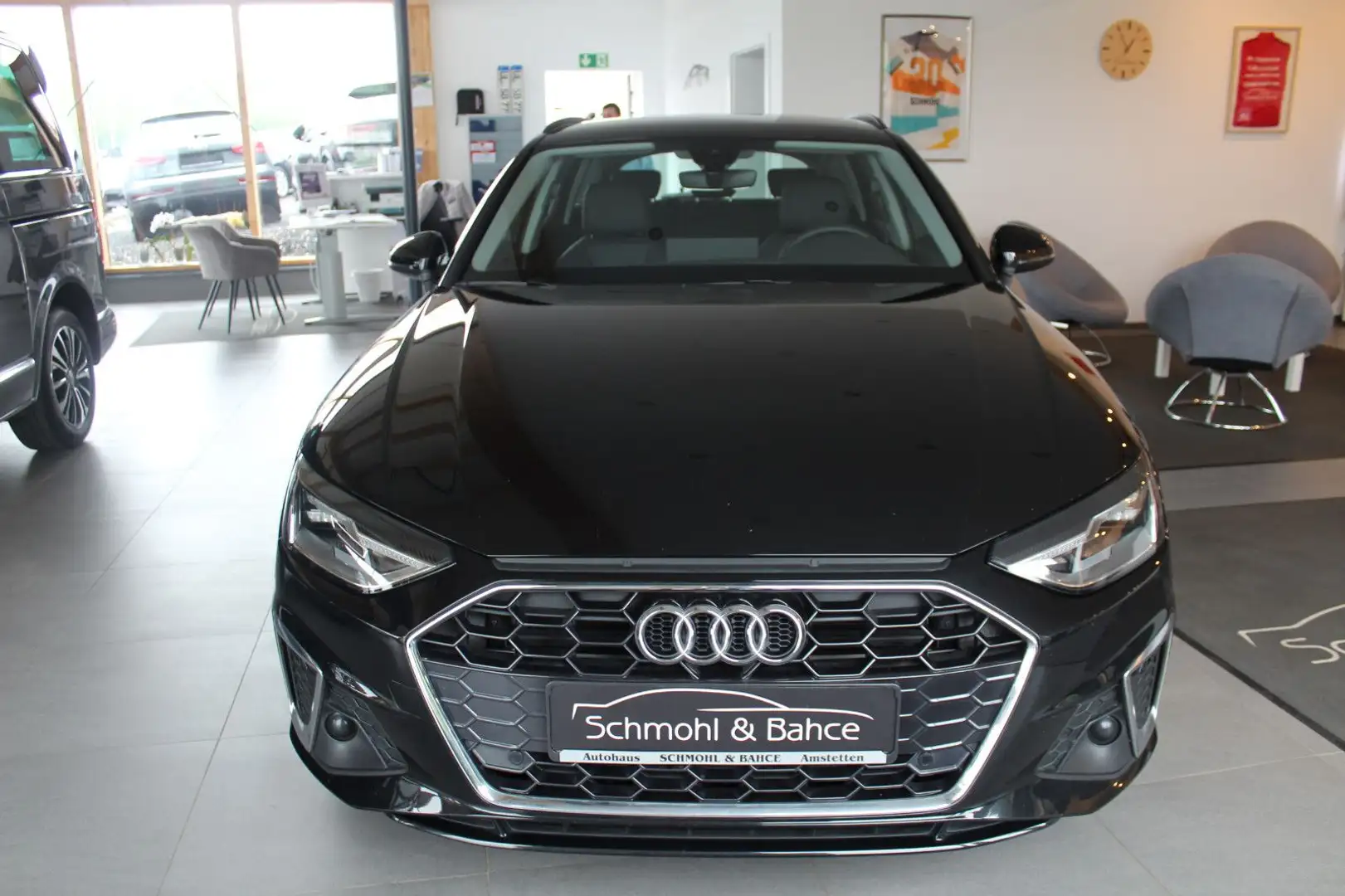 Audi A4 Avant 40 TDI S tronic S line sport Schwarz - 2