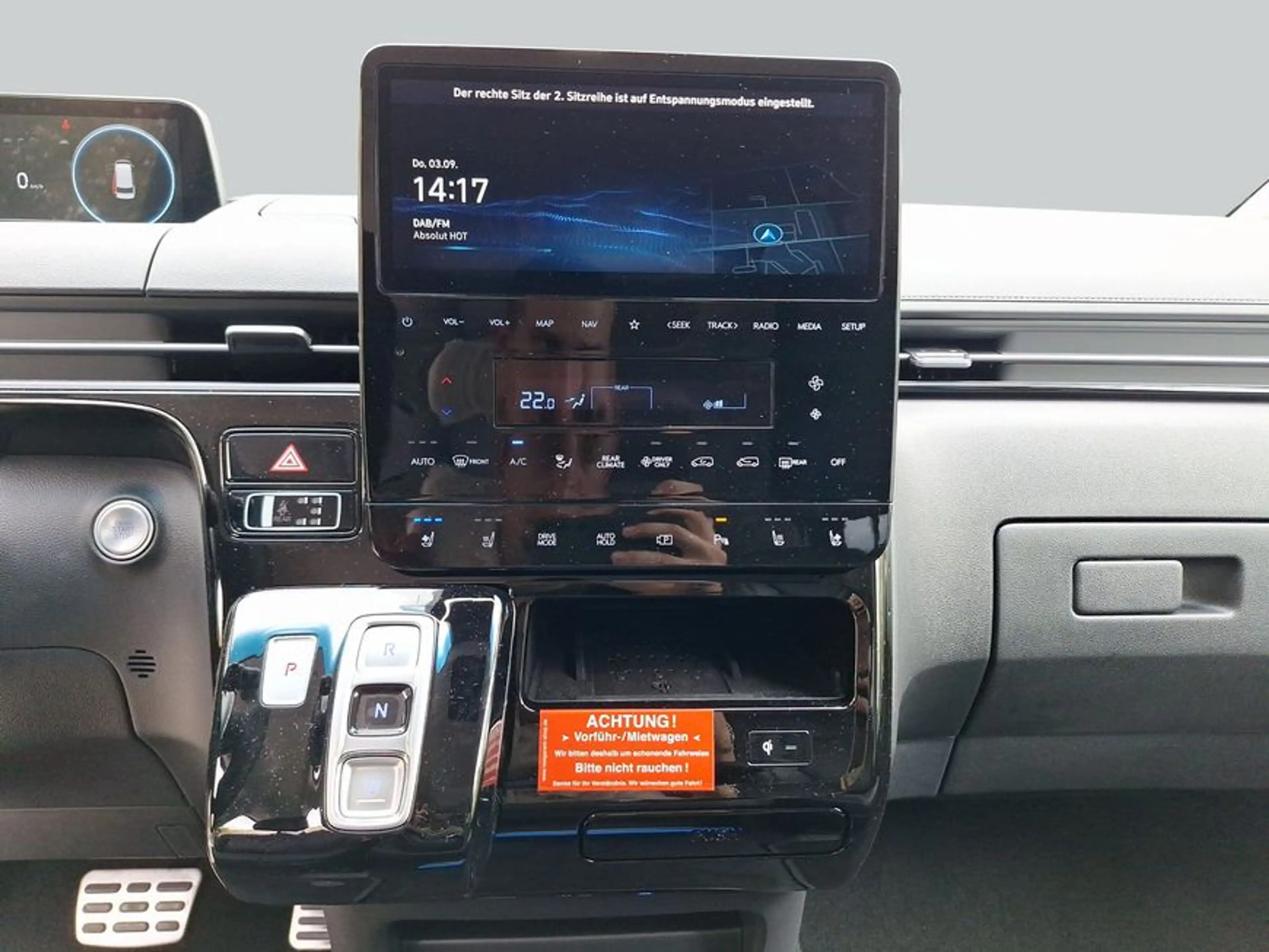 Hyundai STARIA STARIA 1.6 T-GDI HEV Signature 118 kW, 5-türig — photo 14