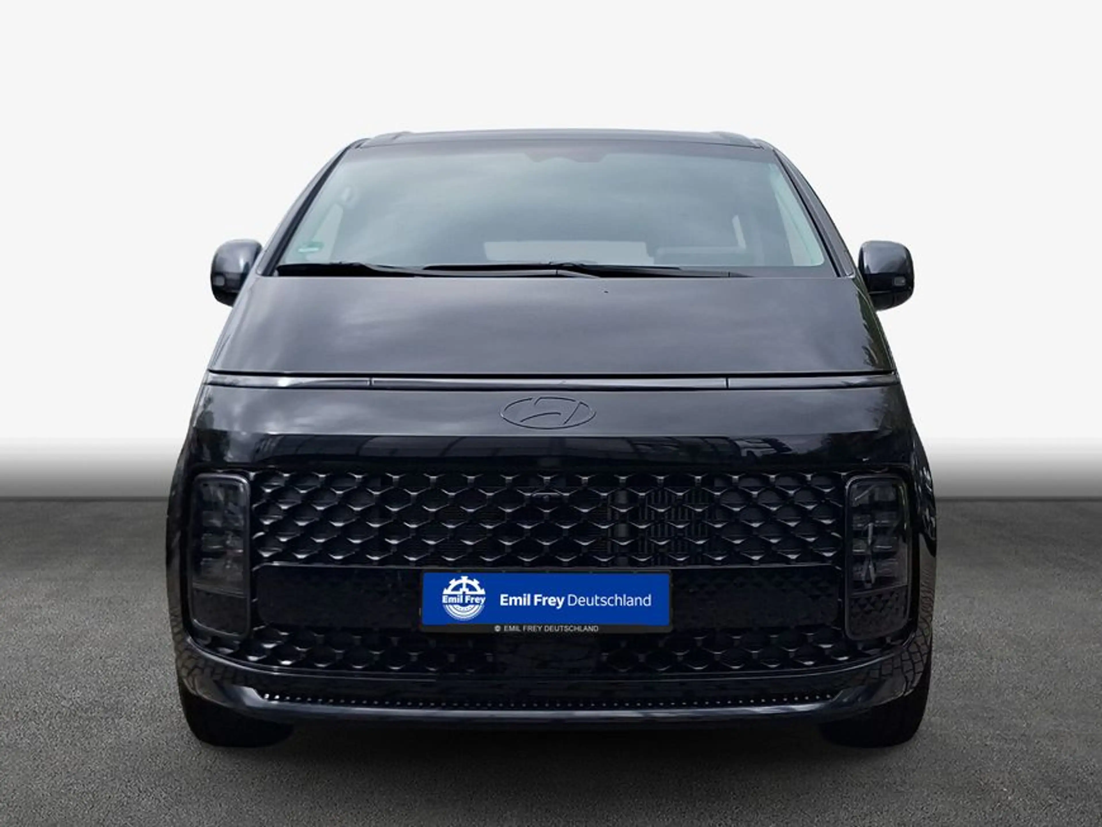 Hyundai STARIA STARIA 1.6 T-GDI HEV Signature 118 kW, 5-türig — photo 3