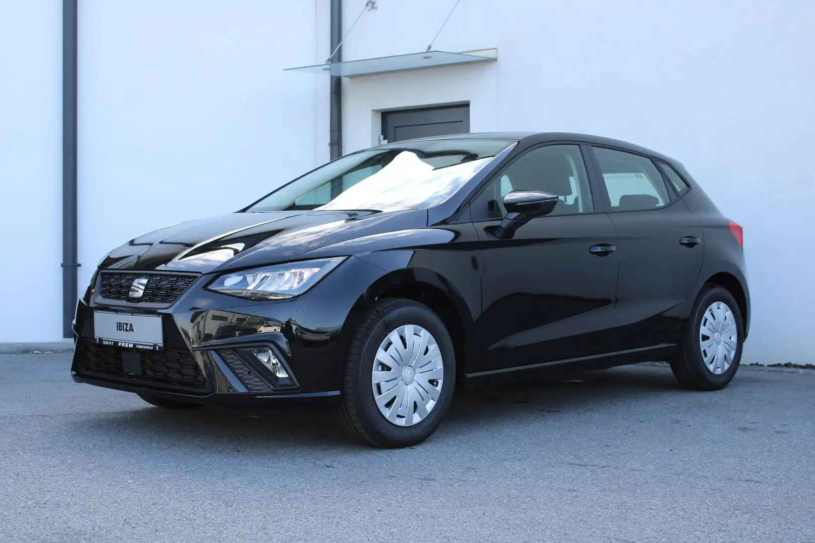 SEAT Ibiza Reference Edition 1.0 TSI mit 95 PS und vielen Extras! Schwarz - 2
