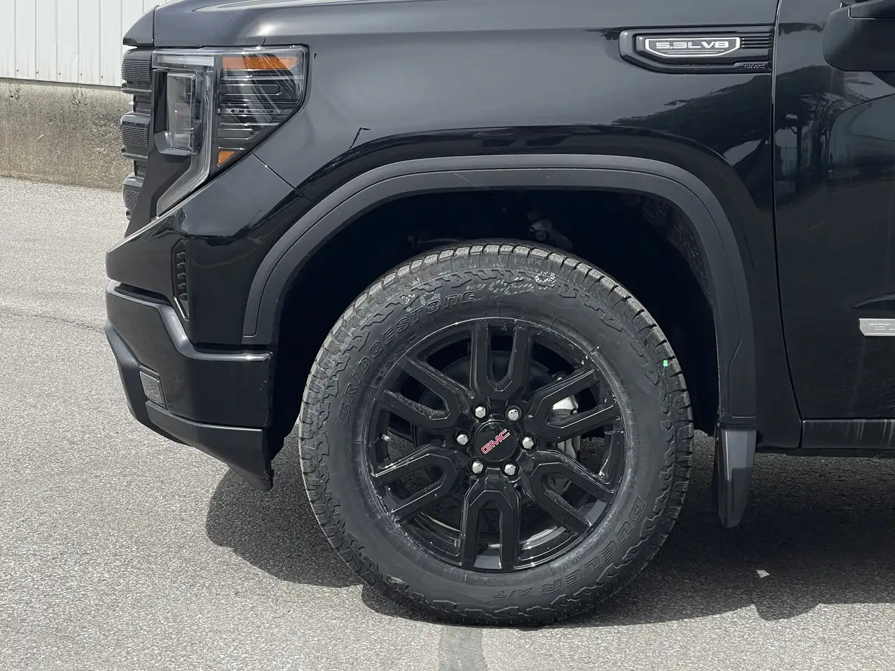GMC Sierra 1500 снимка GMC Sierra 1500