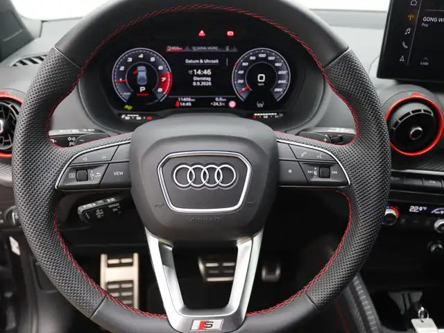 Audi Q2 view 14