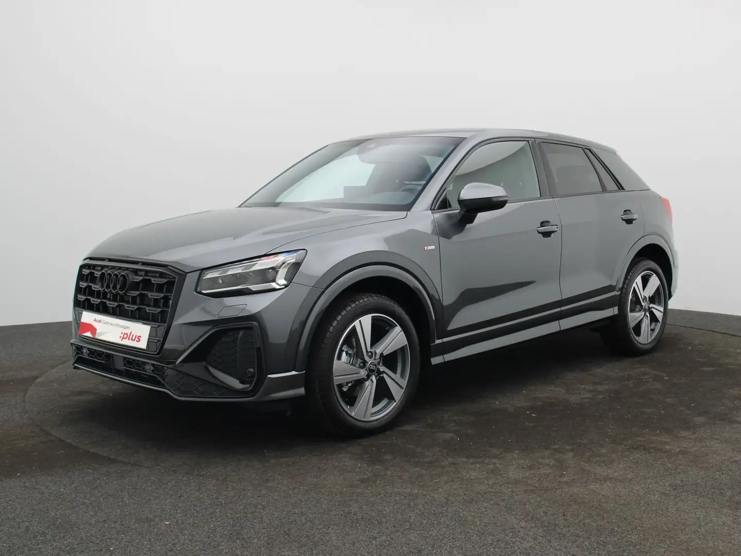 Audi Q2 S-Line 35 TFSI S-tronic / Navi+, Matrix, AHK Grau - 2