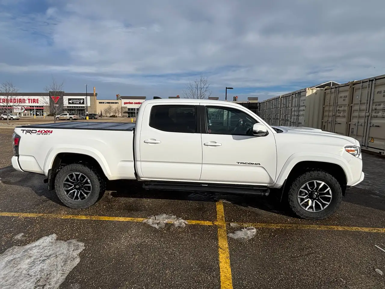 Toyota Tacoma снимка Toyota Tacoma