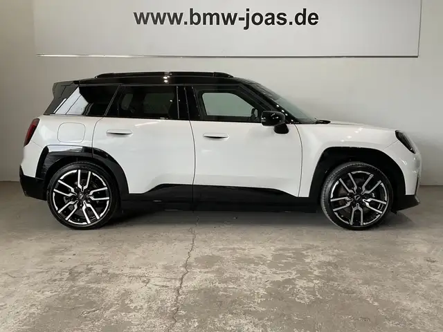 Mini Aceman view 11
